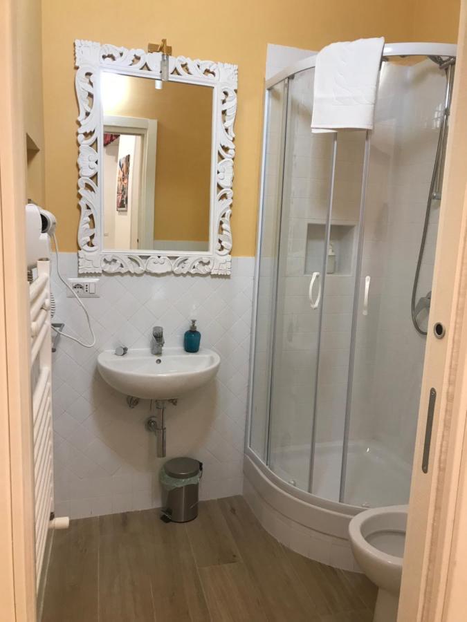Bed and Breakfast Agora Singola Con Bagno Privato Adiacente Neapel Exterior foto
